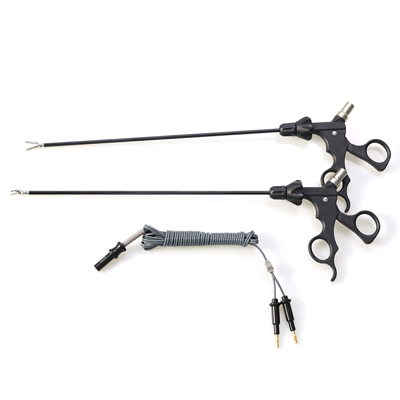 Bipolar Coagulating Forceps